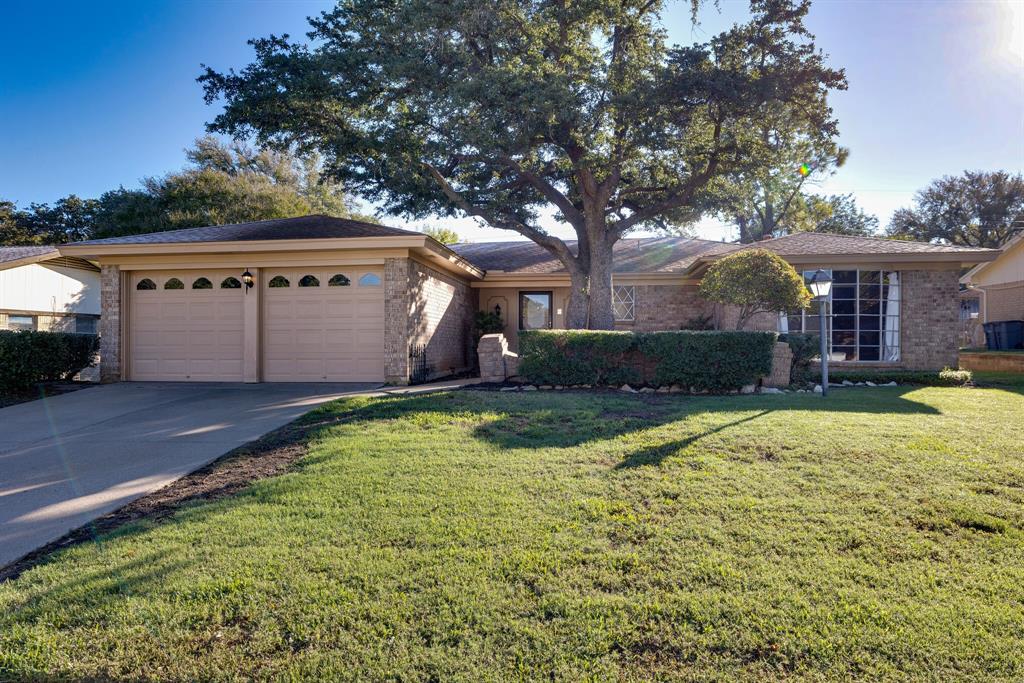 2124 Mountainview Drive Property Photo 1