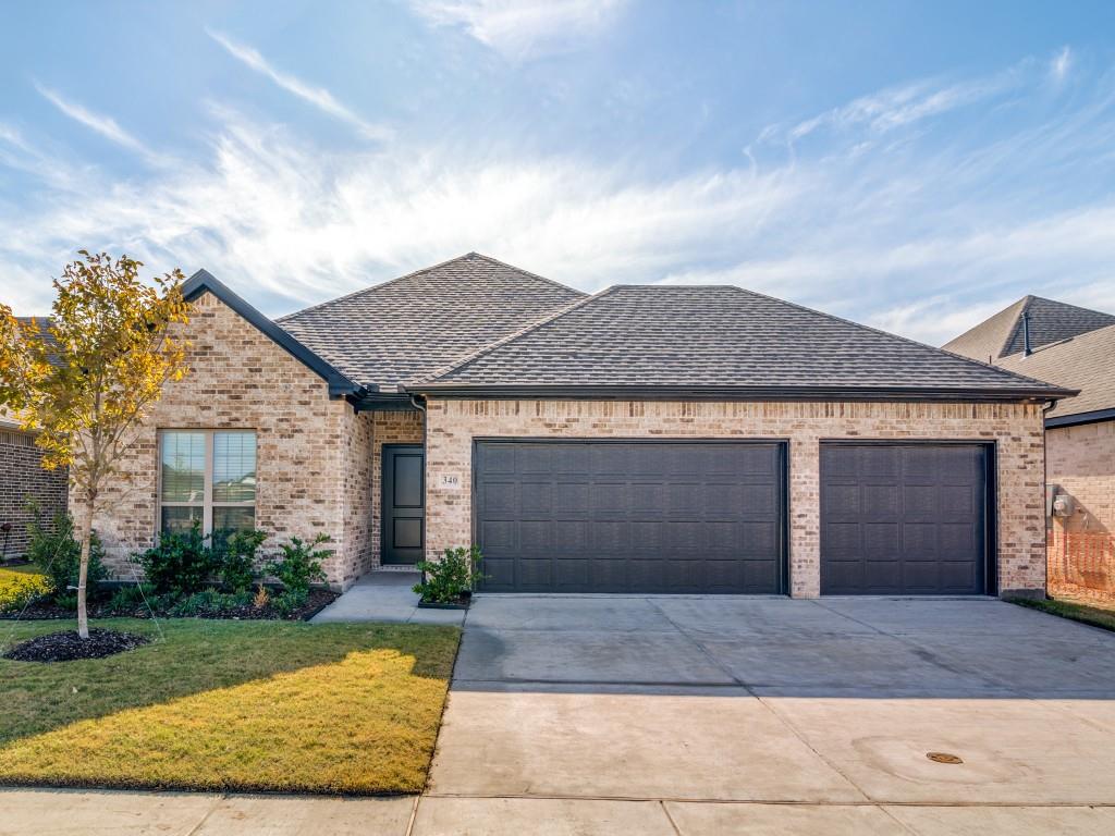 : Lakepointe Real Estate Listings Main Image