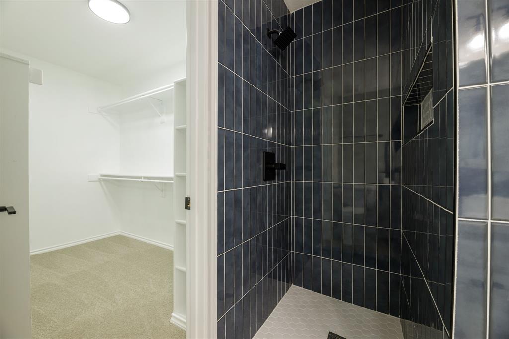 2313 Carlisle Court Property Photo 16