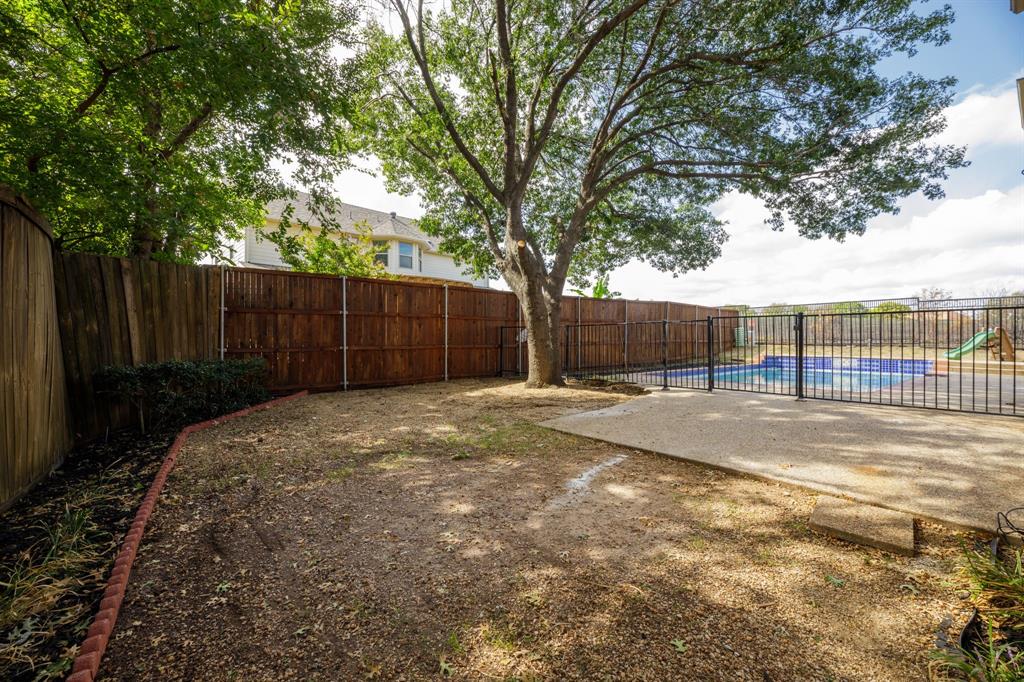 2313 Carlisle Court Property Photo 30