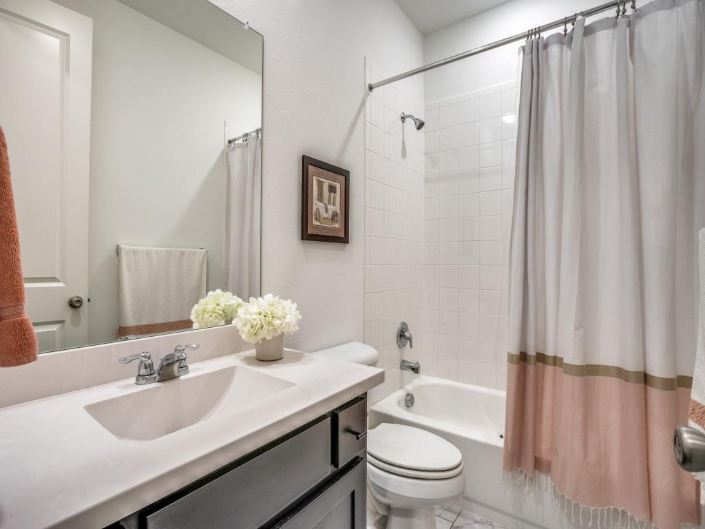 3008 Saltwood Court Property Photo 19