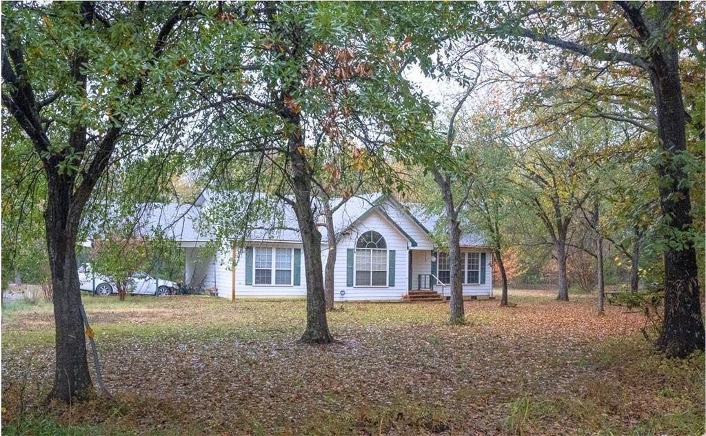 1408 County Road 4816 Property Photo