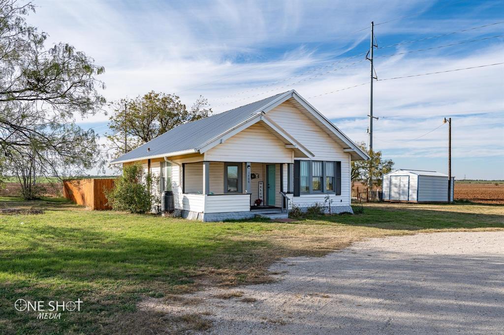 1608 County Road 401 Property Photo 1