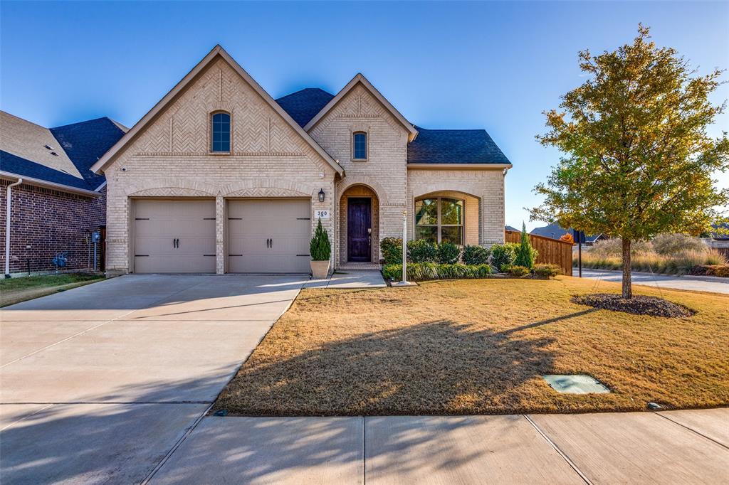 300 Village Creek Drive Property Photo 1