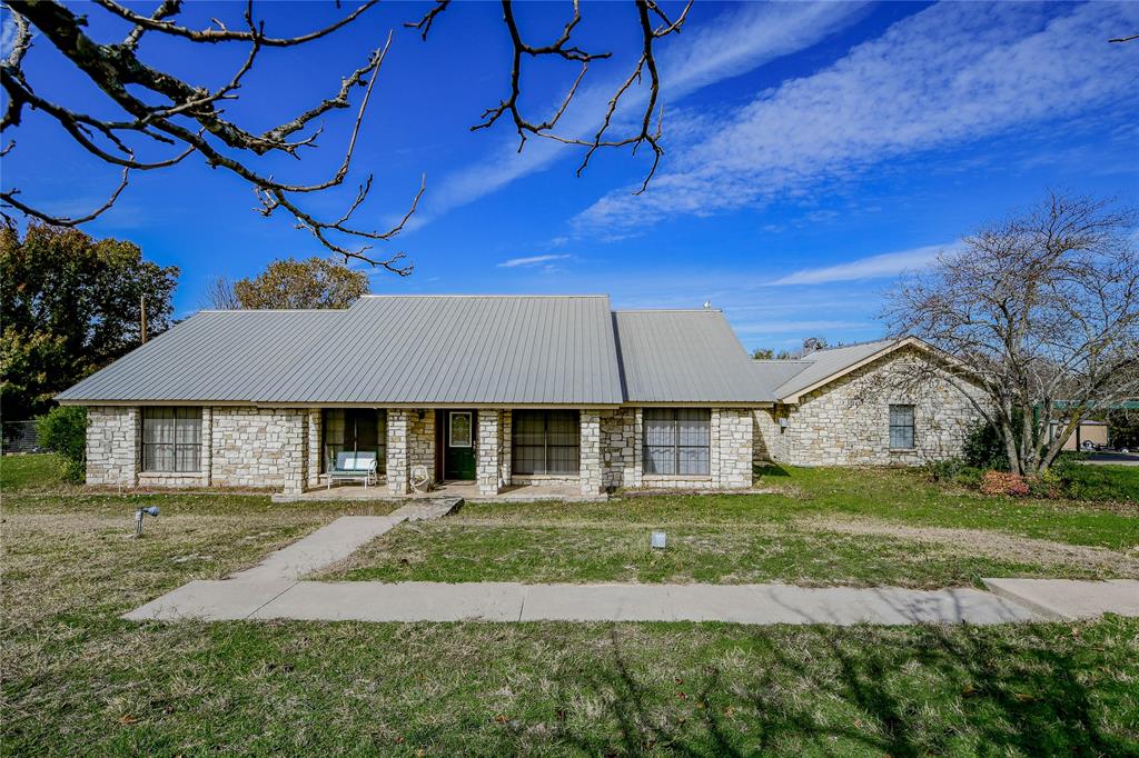 2606 County Road 454 Property Photo