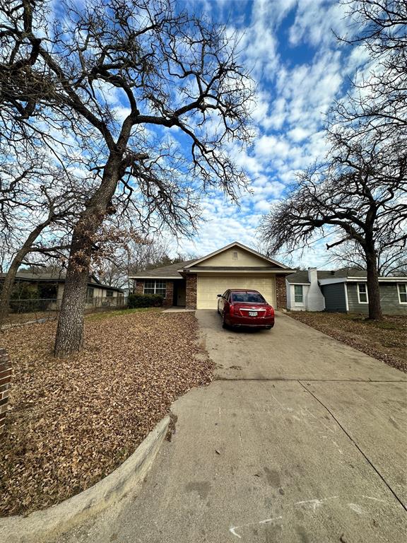 3324 Delaware Trail Property Photo 1