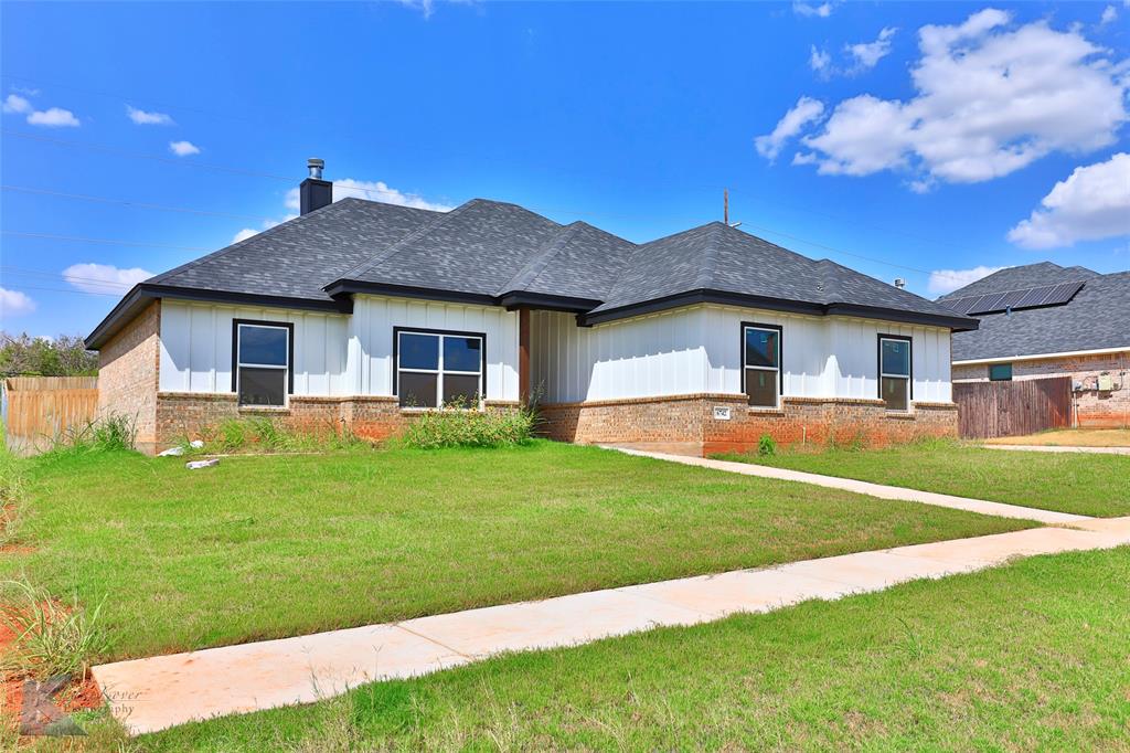 6742 Hillside Court Property Photo 1
