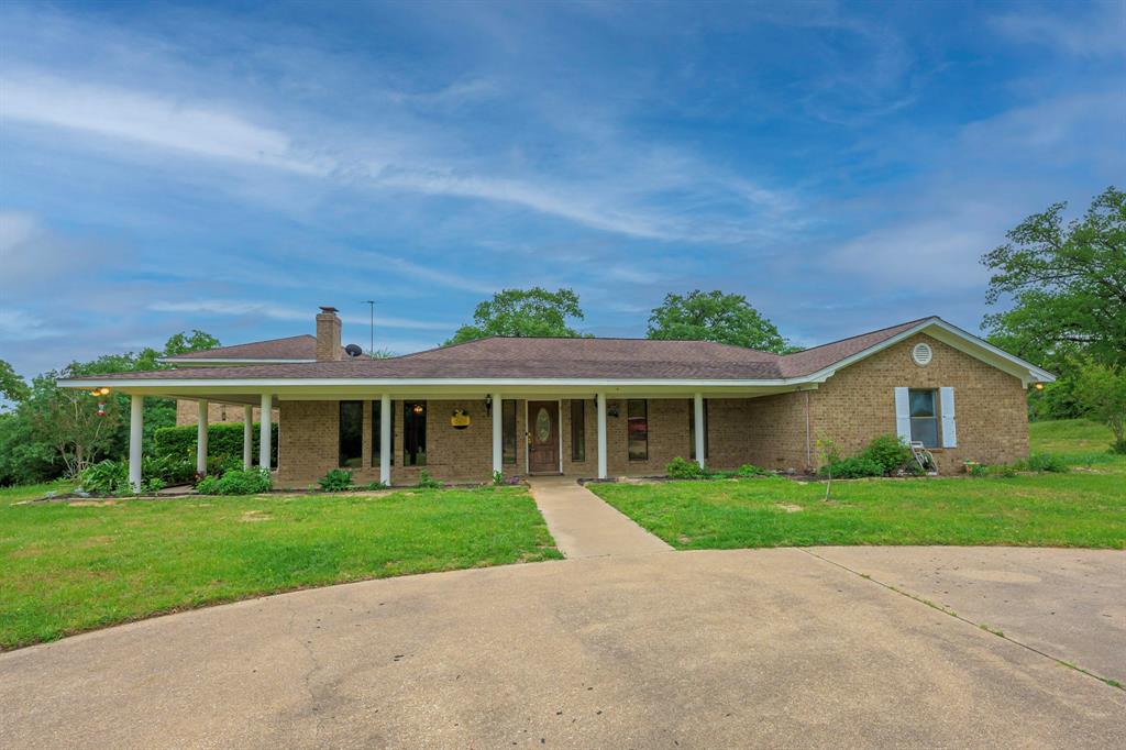211 Nixon Street Property Photo 1