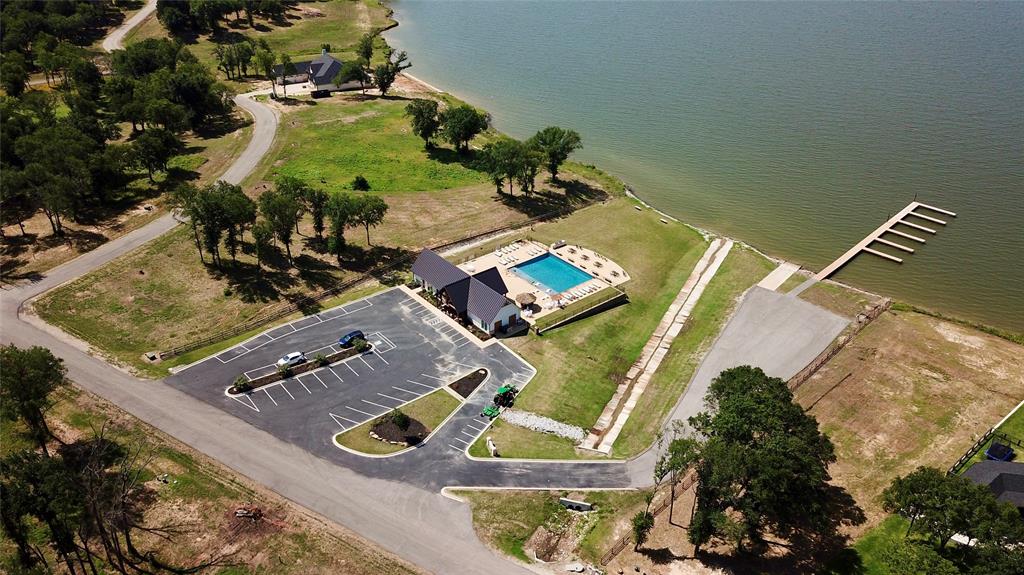 711 Clubview Drive Property Photo 18