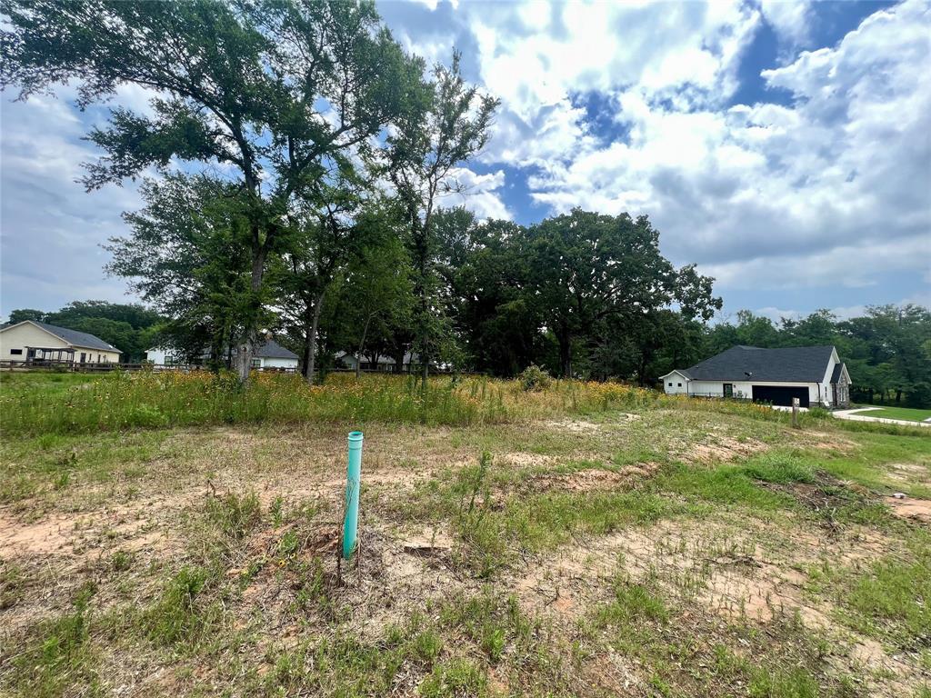 711 Clubview Drive Property Photo 24