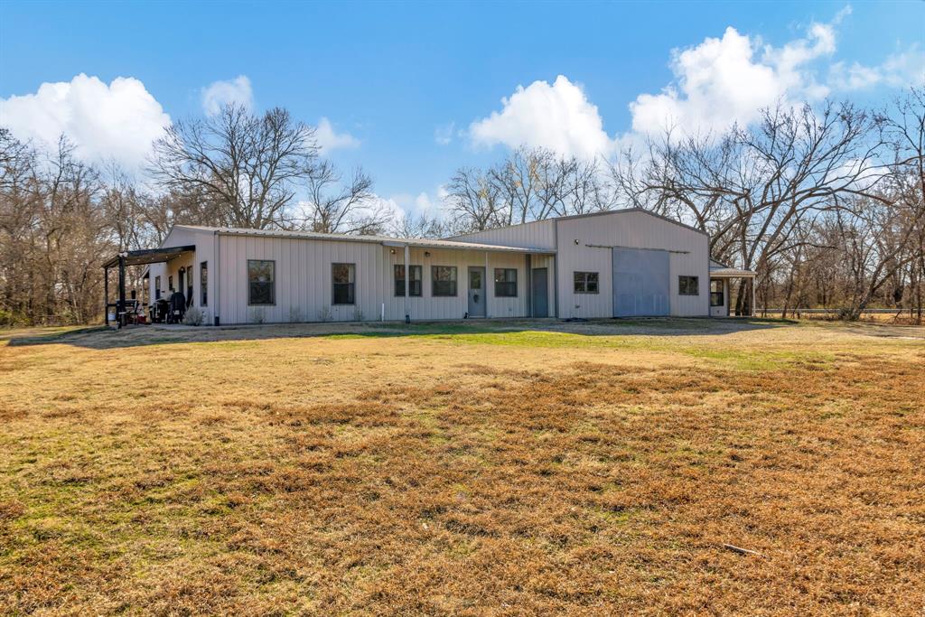 676 Farm Road 2653 Property Photo 1