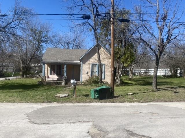 801 N Travis Street Property Photo