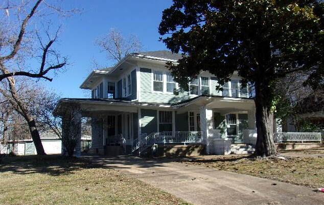 509 Pine Bluff Street Property Photo