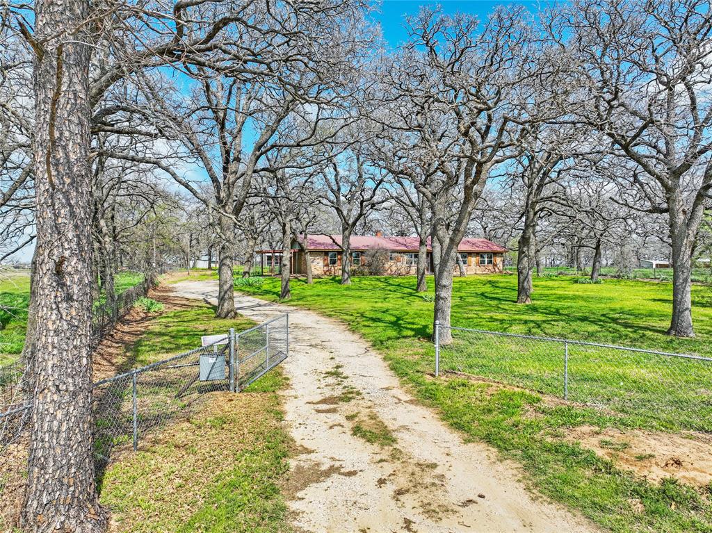 1003 County Road 4797 Property Photo