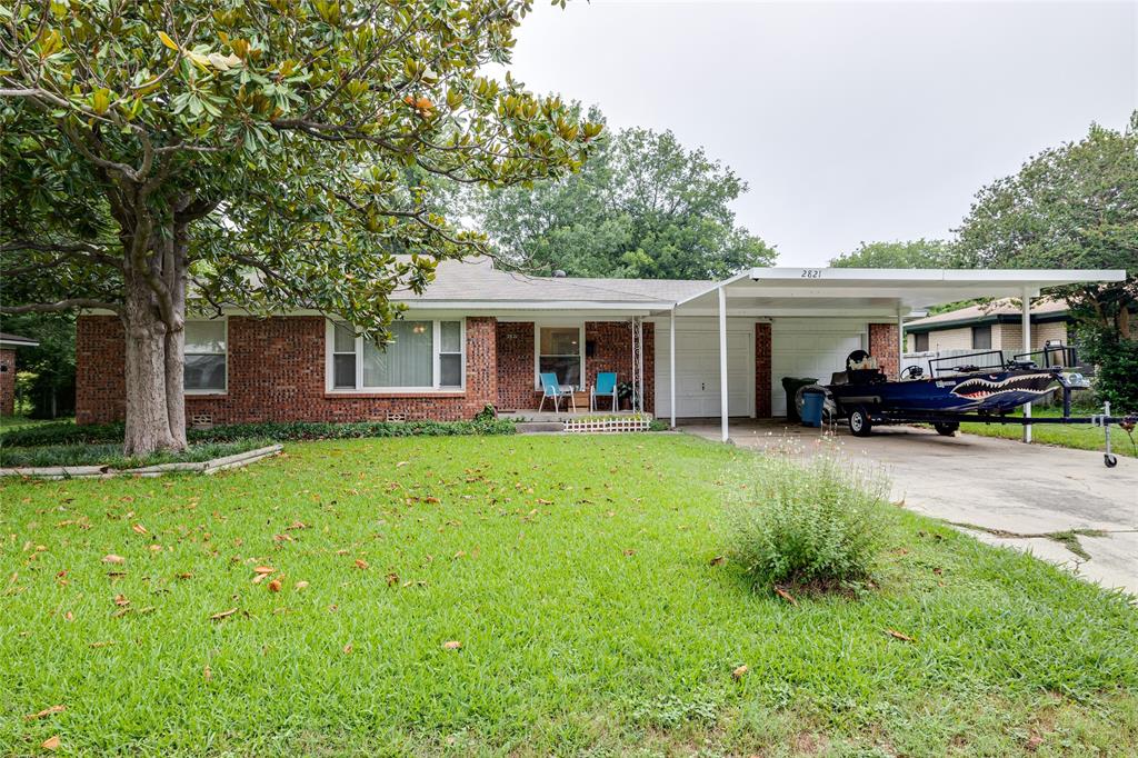 2821 Mimosa Park Drive Property Photo 1