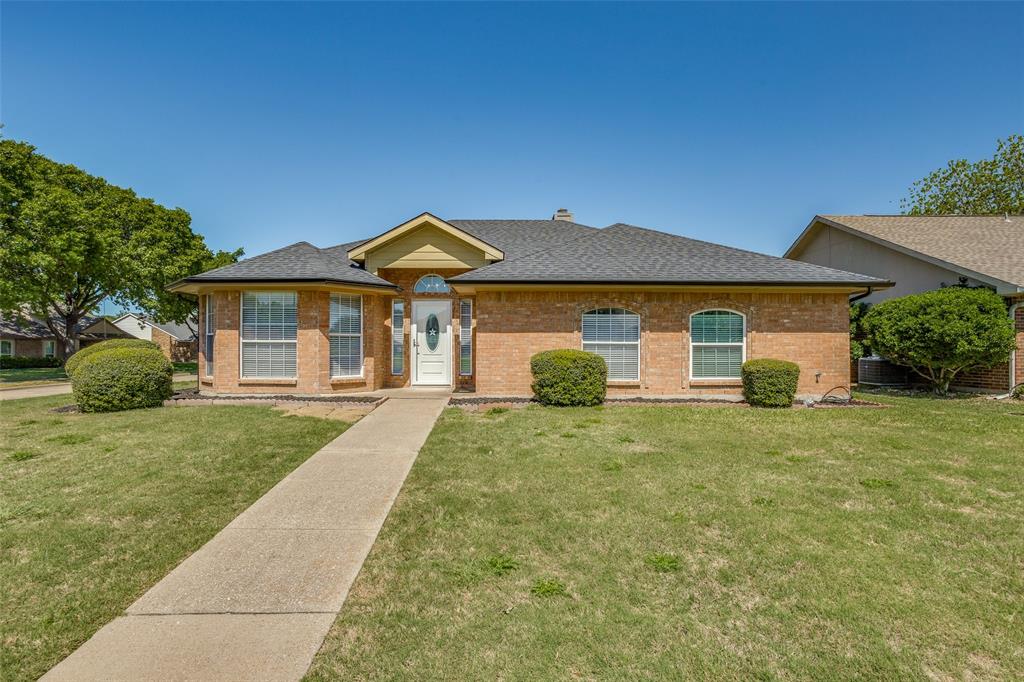 3722 Willowood Drive Property Photo 1