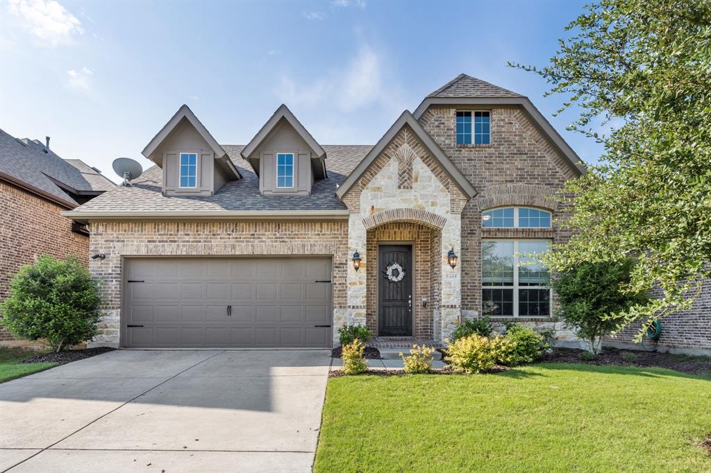 5405 Datewood Lane Property Photo 1