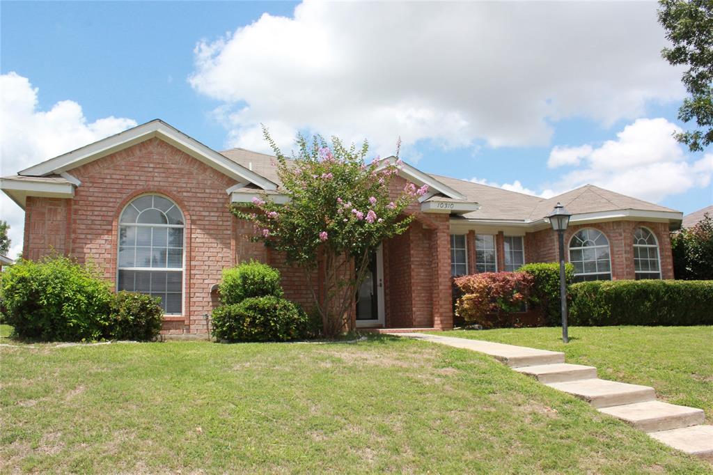 10310 Castle Drive Property Photo 1