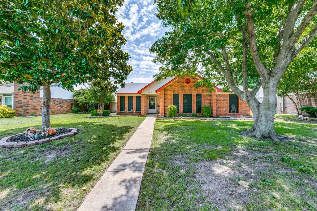 1300 Wyndham Drive Property Photo 1