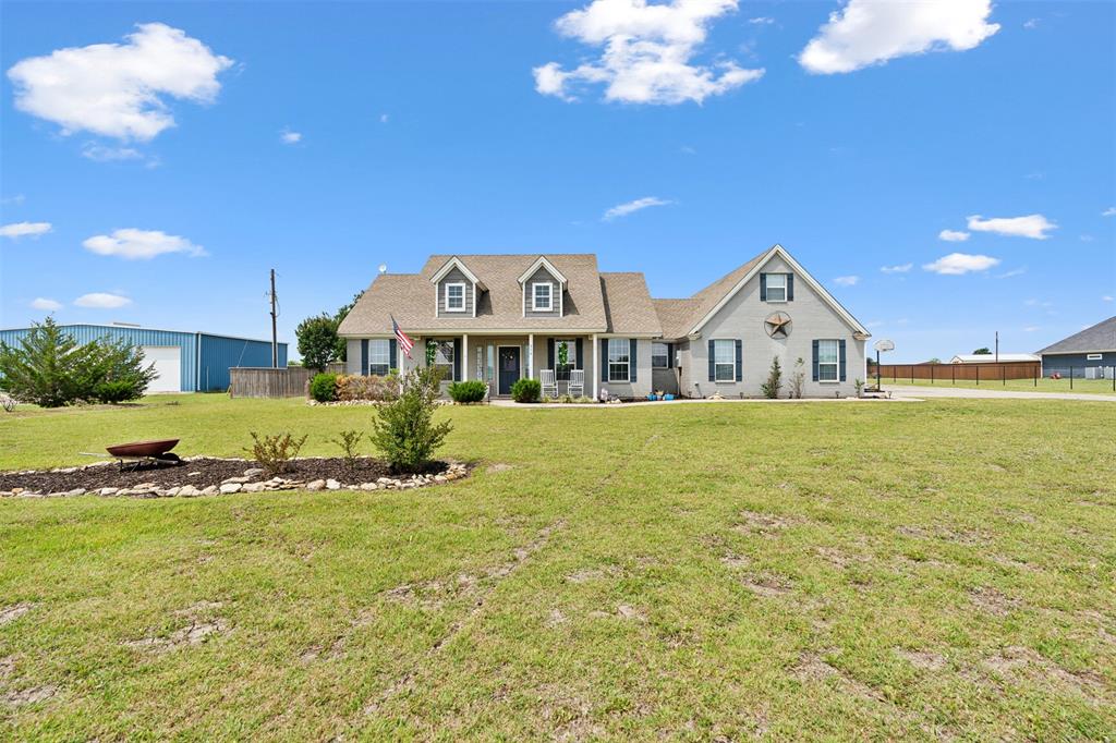 312 Old Chisholm Trail Property Photo 1
