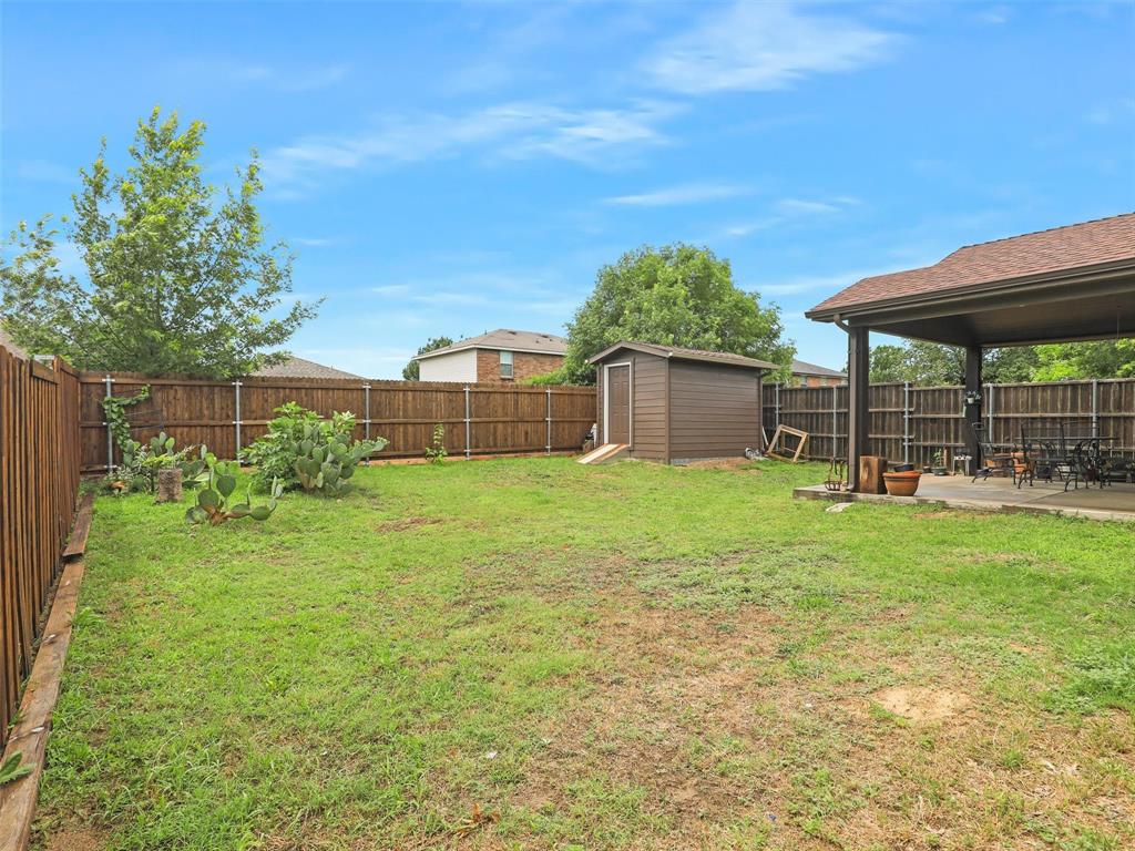 1117 Annie Oakley Property Photo 5