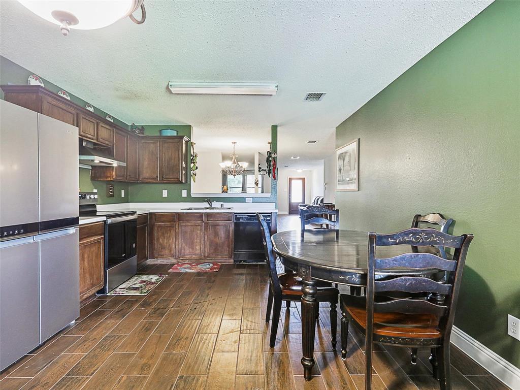 1117 Annie Oakley Property Photo 9