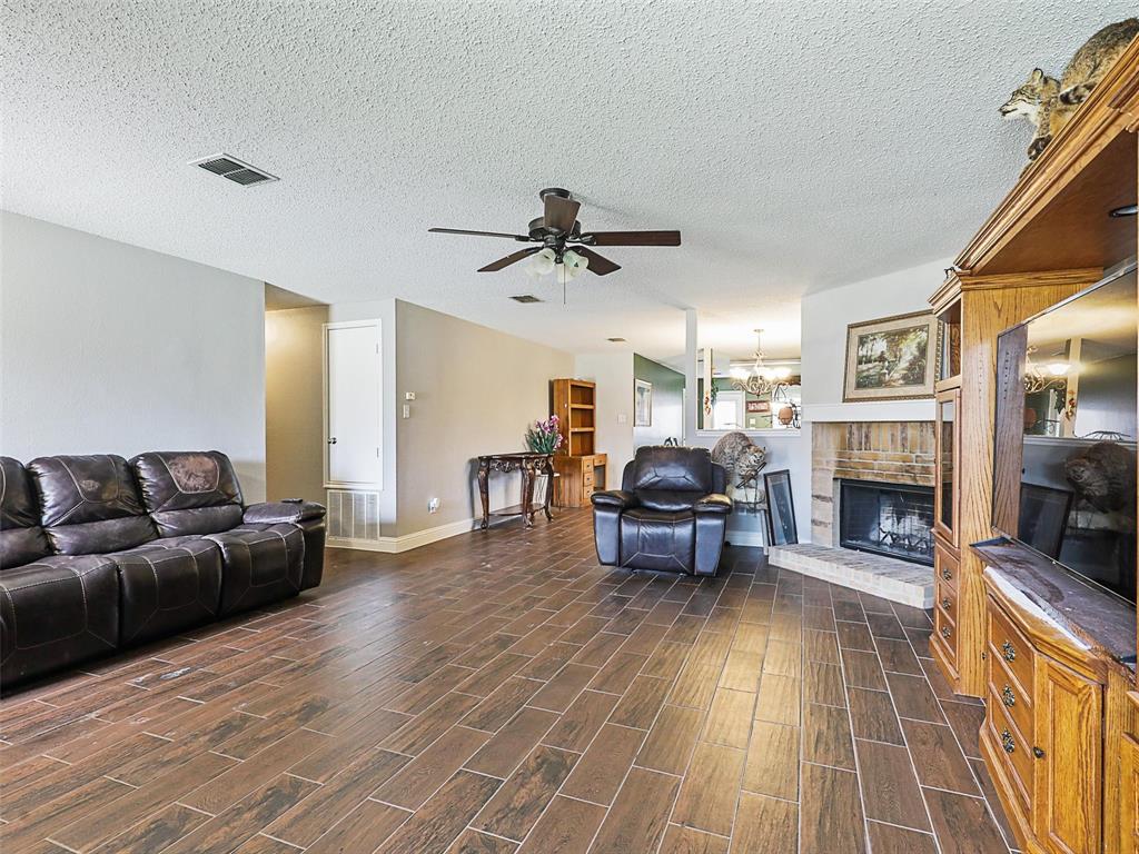 1117 Annie Oakley Property Photo 14