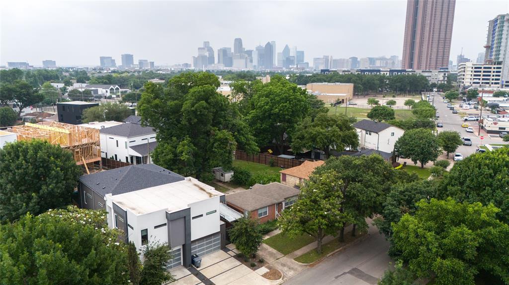 4522 Belmont Avenue Property Photo 1
