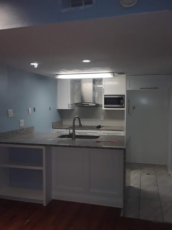 3121 Park Lane Property Photo 8