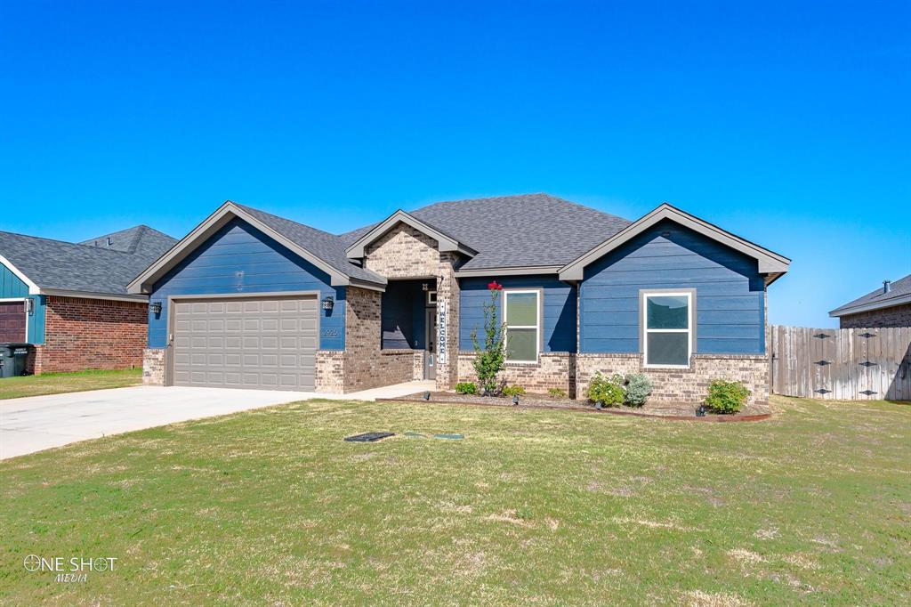 2926 Journey Lane Property Photo 1