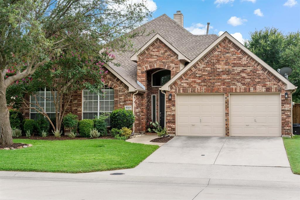 8001 Goldfinch Drive Property Photo 1