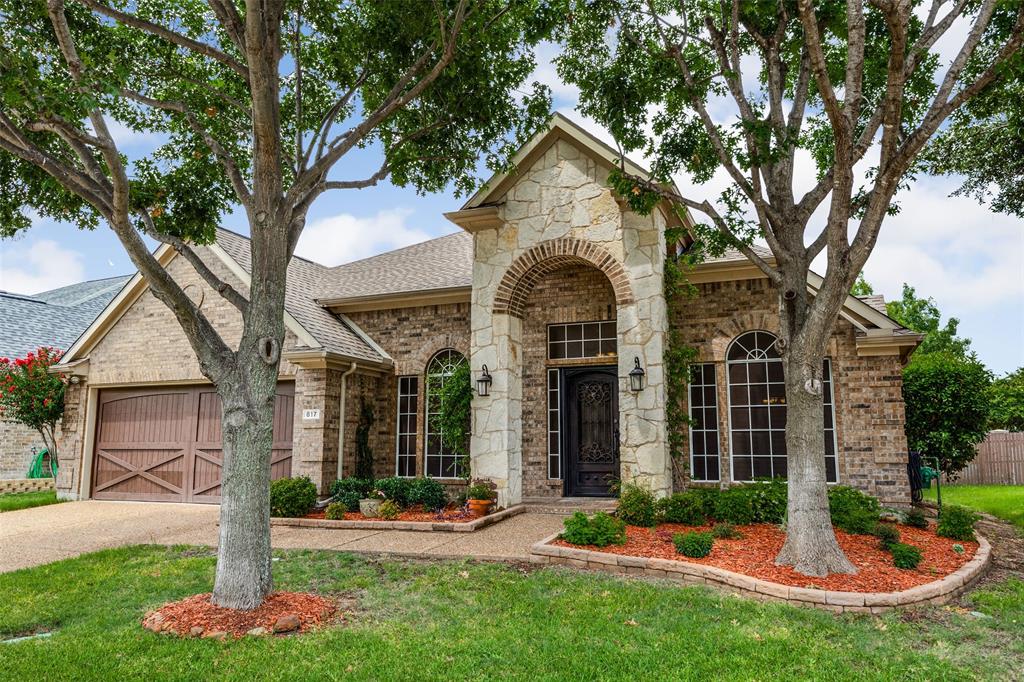 817 Royal Crest Court Property Photo 1