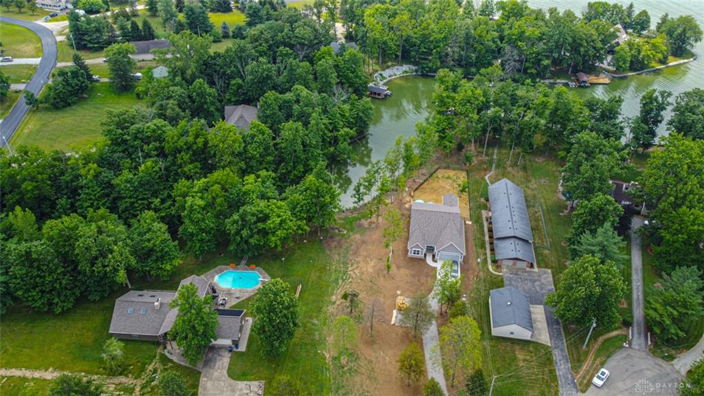 820 Lars Cove Property Photo 6