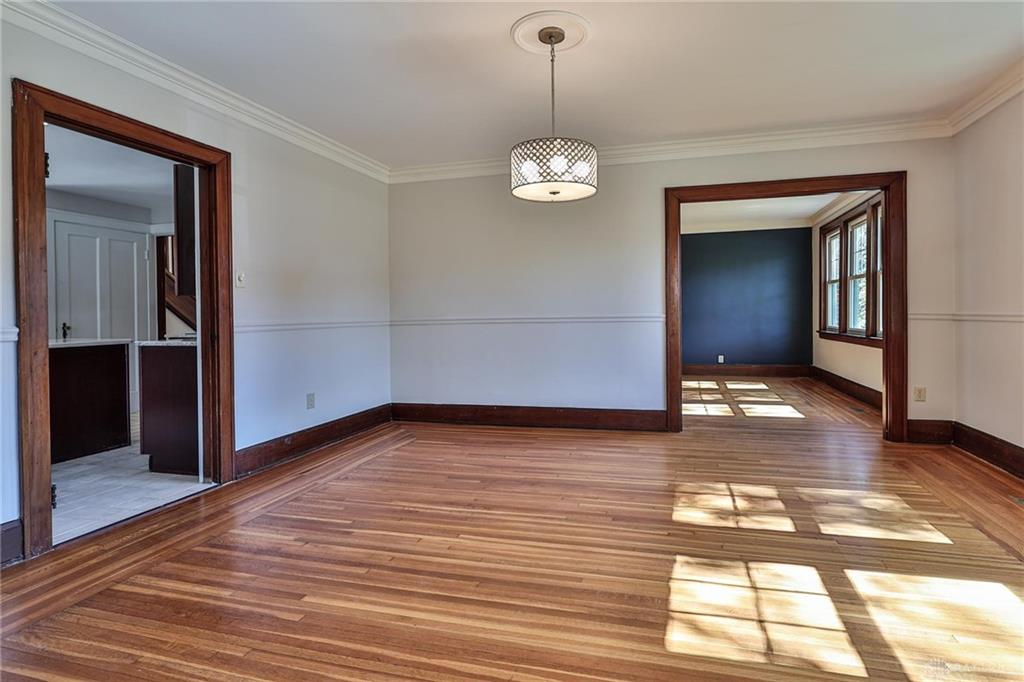 8773 Kenwood Road Property Photo 15