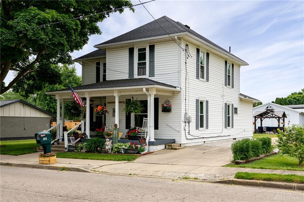 235 W Troy Street Property Photo