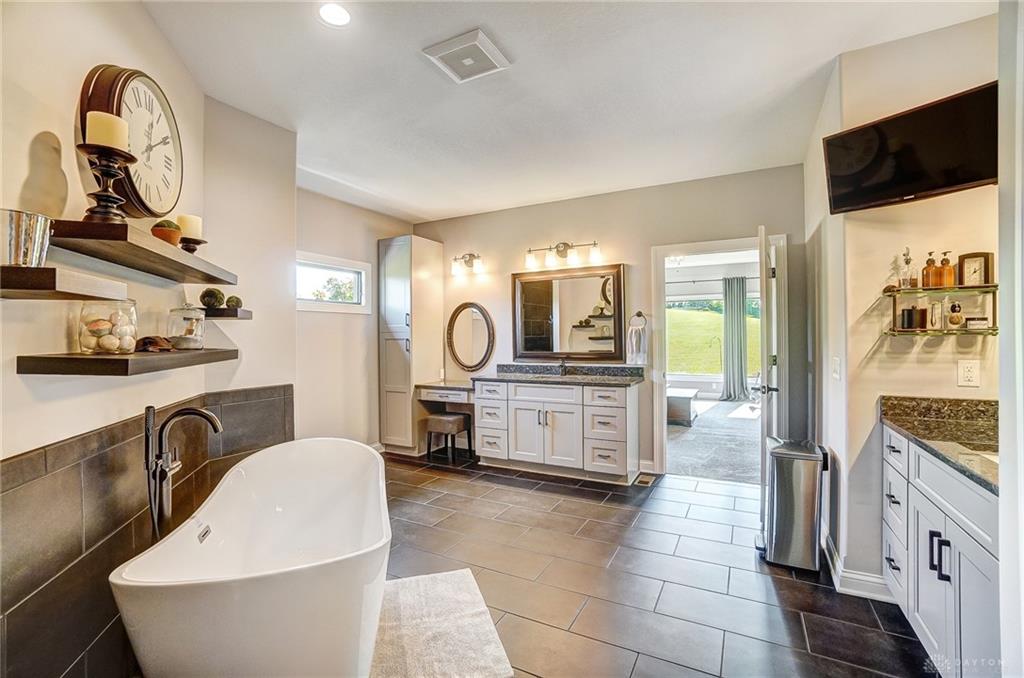 6401 Trillium Drive Property Photo 40