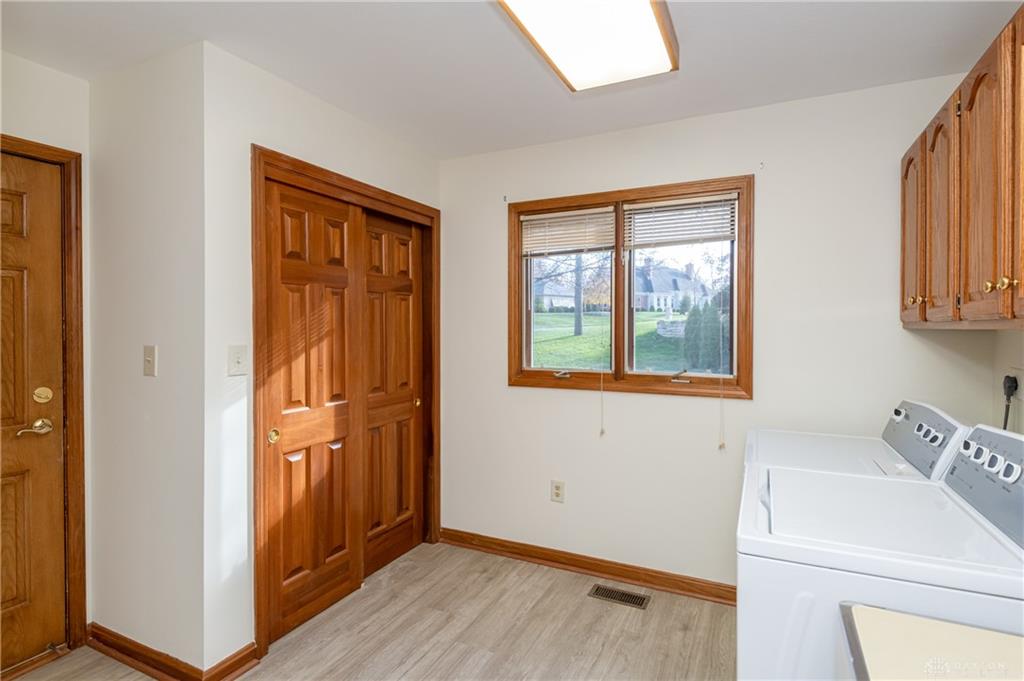 6915 Vienna Woods Trail Property Photo 40