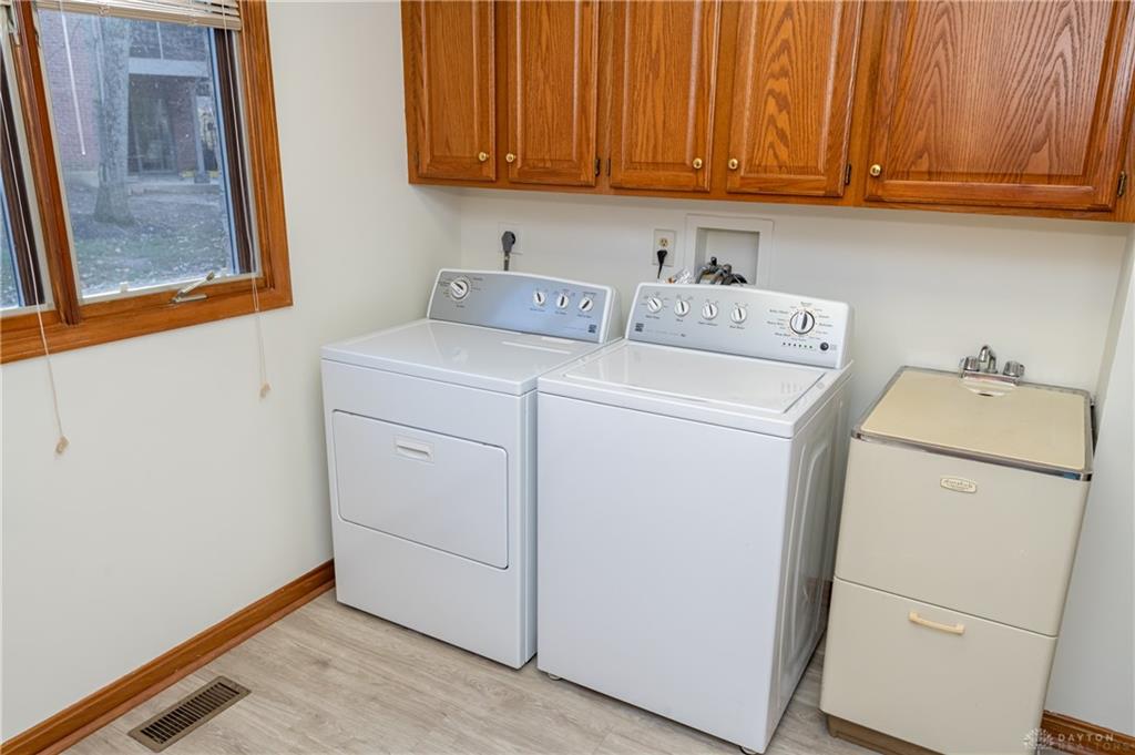 6915 Vienna Woods Trail Property Photo 41