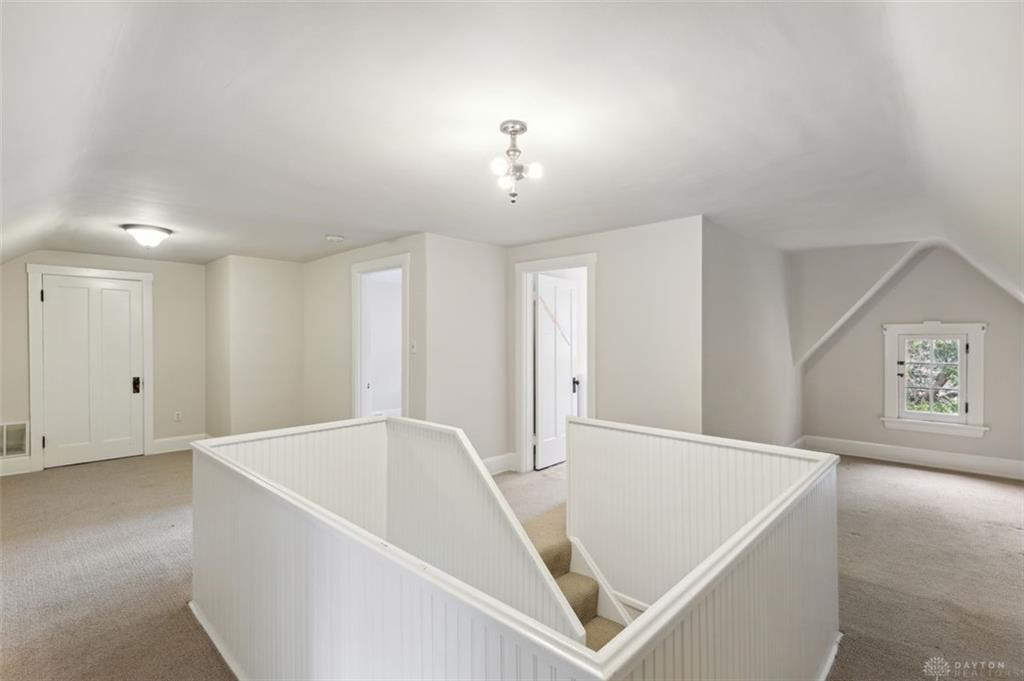 2888 Linwood Avenue Property Photo 25