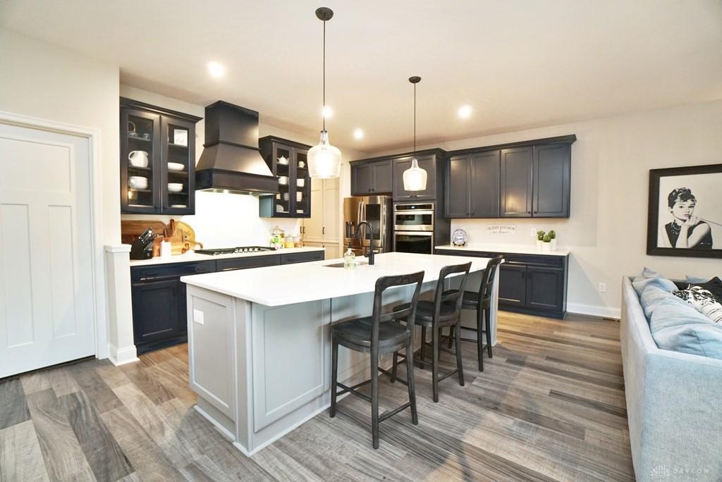 2684 Heirloom Court Property Photo 8