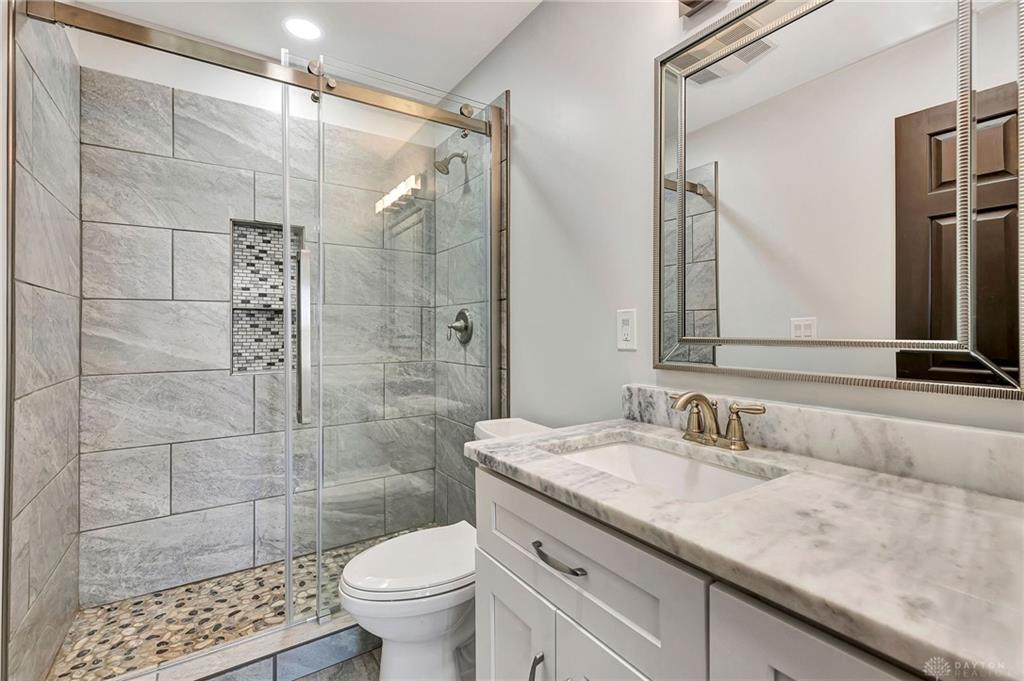 2464 California Rd Property Photo 16