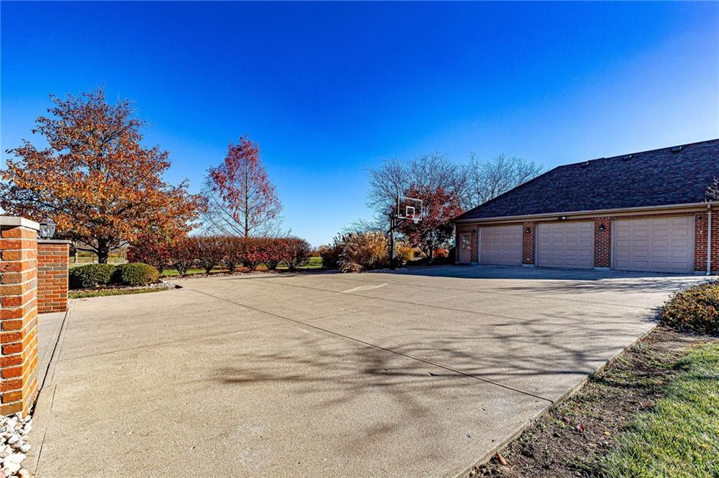 2464 California Rd Property Photo 31