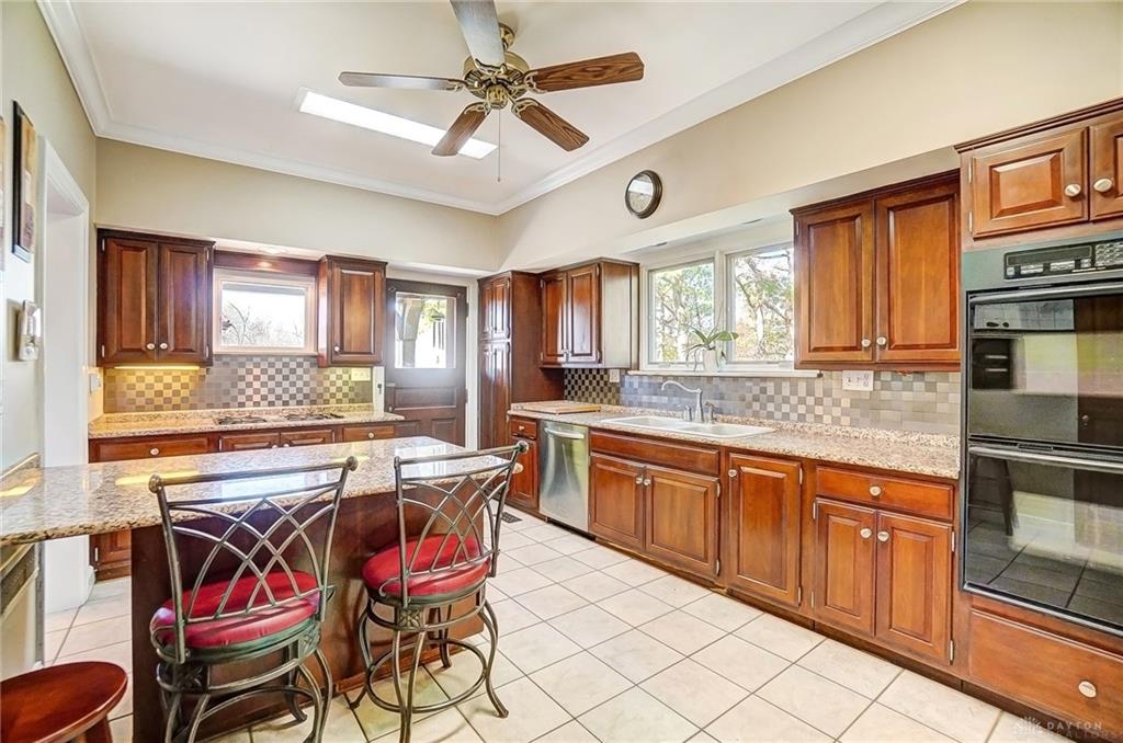 1927 Neeb Road Property Photo 28