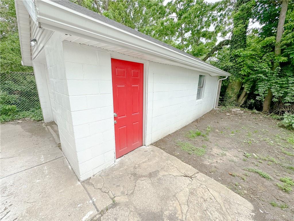 2203 Lawn Avenue Property Photo 15