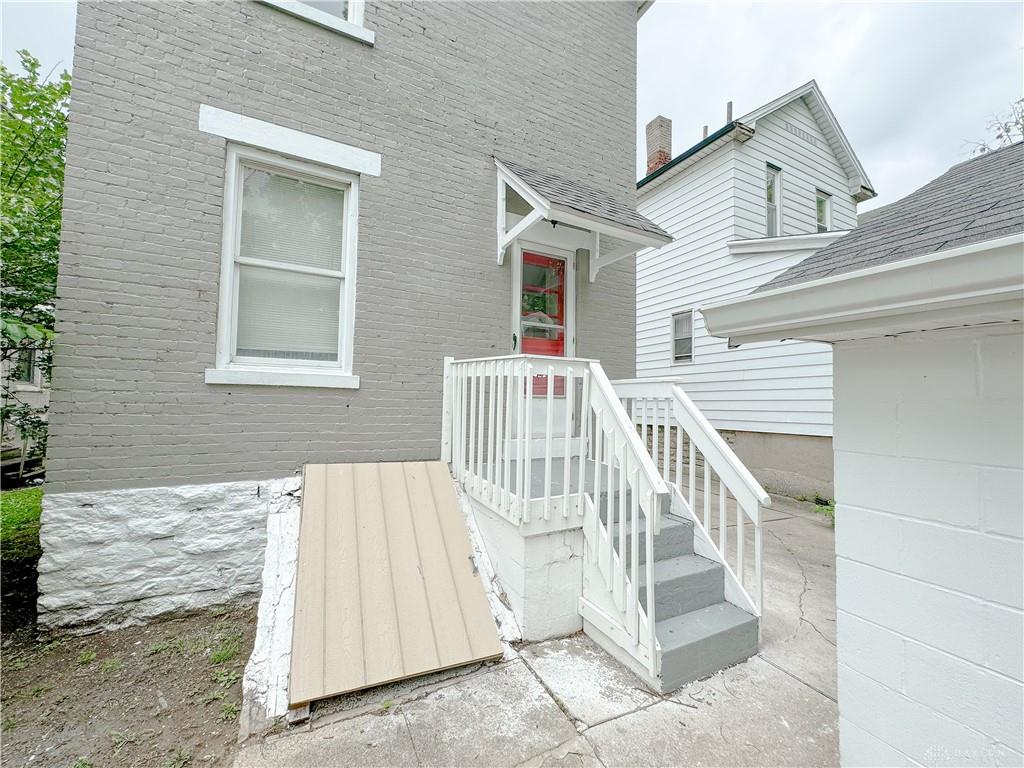 2203 Lawn Avenue Property Photo 17