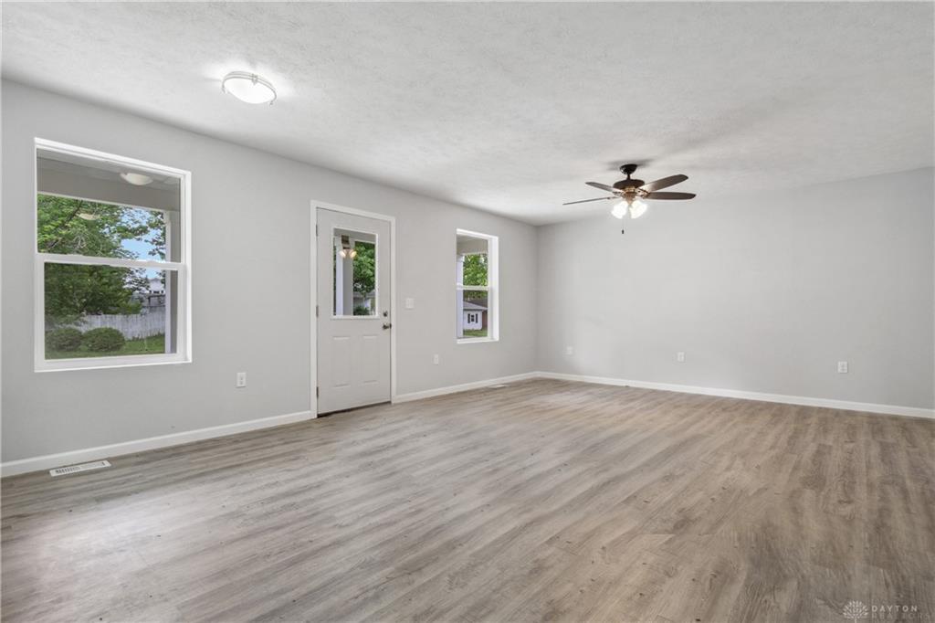 2025 Culver Avenue Property Photo 5