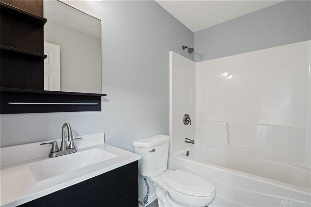 2025 Culver Avenue Property Photo 12