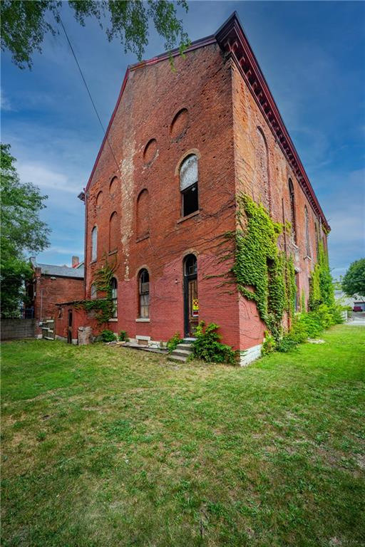 1420 E 4th Street Property Photo 79