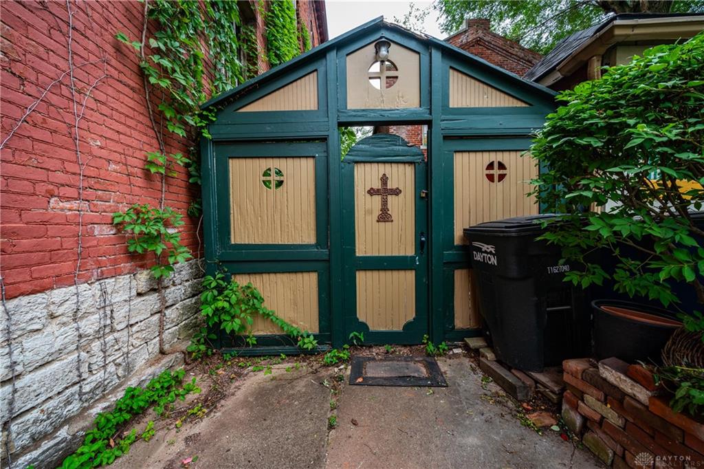 1420 E 4th Street Property Photo 83