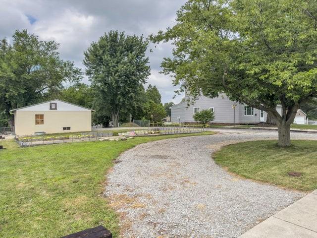 300 Mill Street Property Photo 3